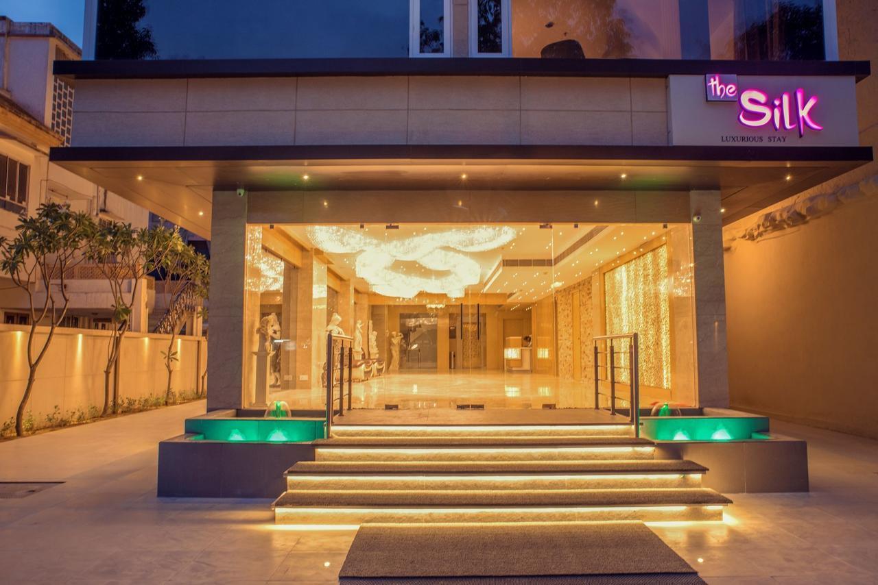 Kyriad Hotel Jaipur By Othpl ภายนอก รูปภาพ