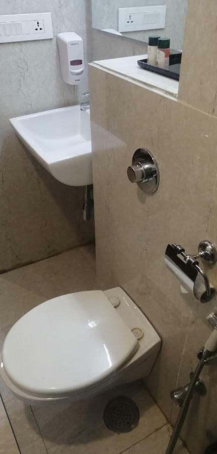Kyriad Hotel Jaipur By Othpl ภายนอก รูปภาพ